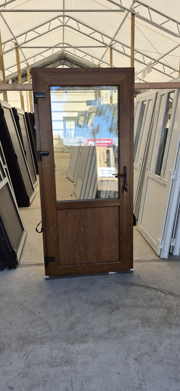 PVC ĀRDURVIS WDS, Nr.1, zelta ozols, STIKLA PAKETE 24MM